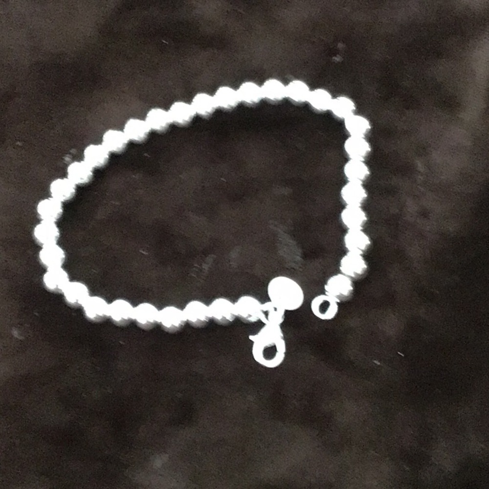 Elegant Silver Beaded Bracelet, 925, and
7” long